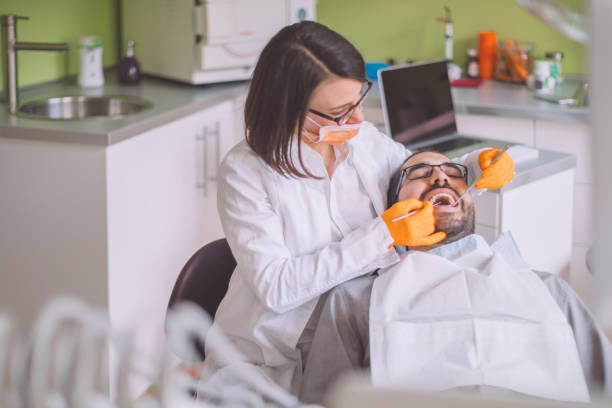 Best Dentist Open on Weekends  in Lake Riverside, CA